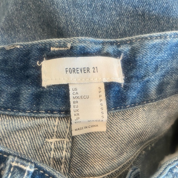NWOT Multi Pocket Y2K Wide Leg Utility Cargo Jeans by Forever21, Size S - Picture 8 of 8